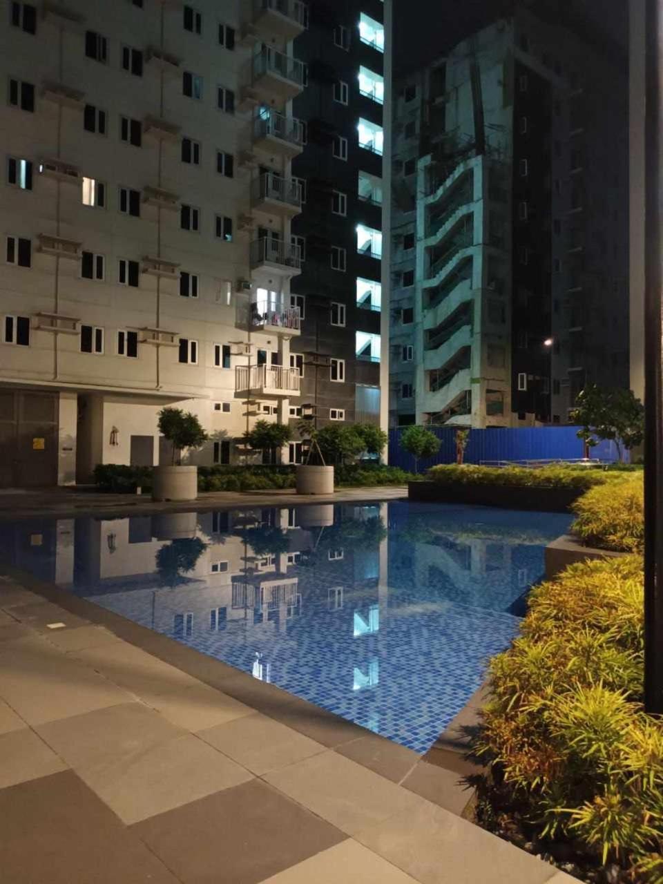 The J-Ma Ultiescape Charm Residences Condo Cainta Εξωτερικό φωτογραφία
